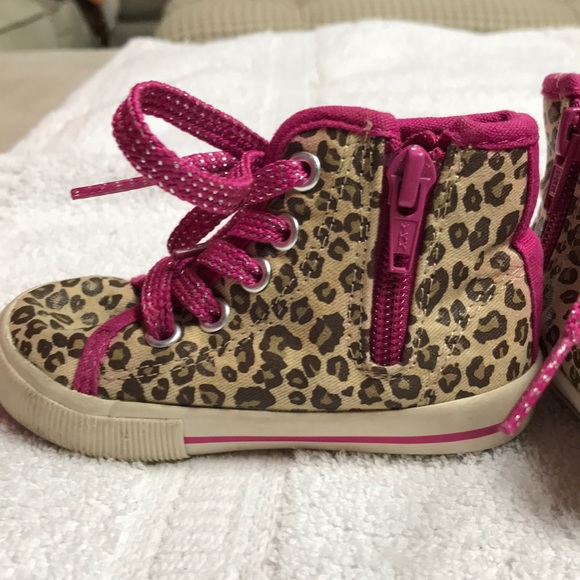 Genuine Kids animal print high tops - Picture 3 of 4